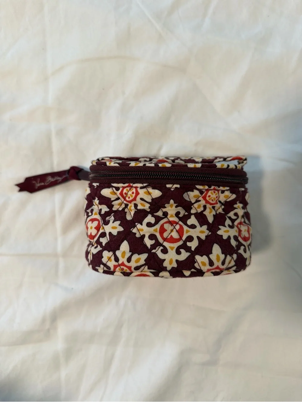 Vera Bradley Quilted Double Zip Cosmetic Makeup Bag Burgundy Floral